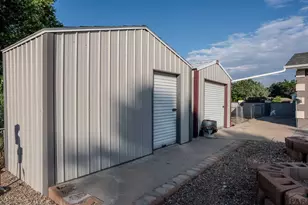 1327 Terry Cir, Pueblo, CO 81005 - Photo 50