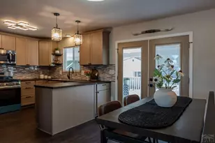 1327 Terry Cir, Pueblo, CO 81005 - Photo 10
