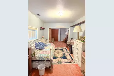 1052 Carson Ave, Las Animas, CO 81054 - Photo 20