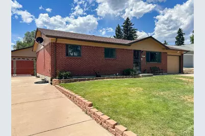 807 Dunston St, Colorado Springs, CO 80907 - Photo 2