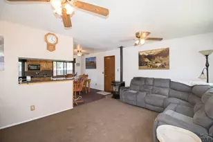 807 Dunston St, Colorado Springs, CO 80907 - Photo 4