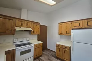 426 Kiva Ct, La Junta, CO 81050 - Photo 8