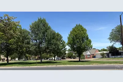 522 Cleveland St, Pueblo, CO 81004 - Photo 2