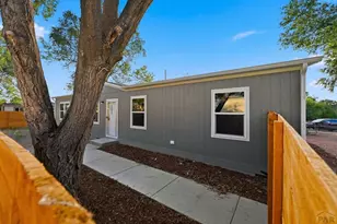 281 E Stewart Dr, Pueblo West, CO 81007 - Photo 32