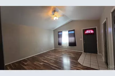 2229 Norwich Ave, Pueblo, CO 81003 - Photo 2