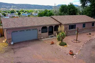 1049 York Ave, Canon City, CO 81212 - Photo 4