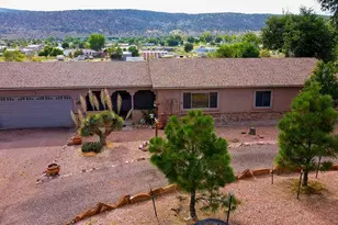 1049 York Ave, Canon City, CO 81212 - Photo 2