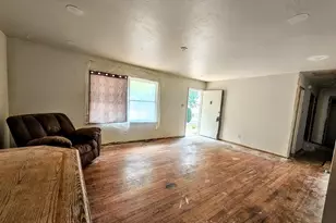 1109 Ruppel St, Pueblo, CO 81001 - Photo 2