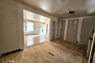 1109 Ruppel St, Pueblo, CO 81001 - Photo 6