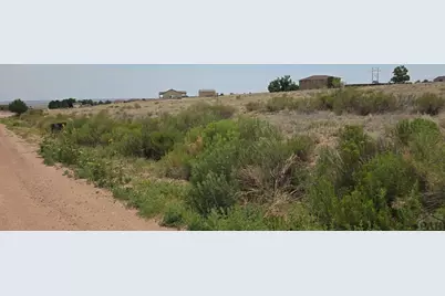 1070 S Greenway Dr, Pueblo West, CO 81007 - Photo 4