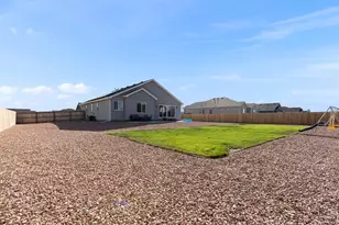 767 E Maybell, Pueblo West, CO 81007 - Photo 34
