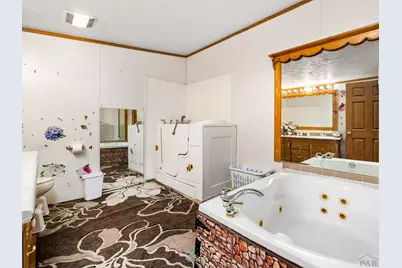 297 E George Dr, Pueblo West, CO 81007 - Photo 14