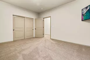 3324 Lions Pride Ln, Pueblo, CO 81005 - Photo 44
