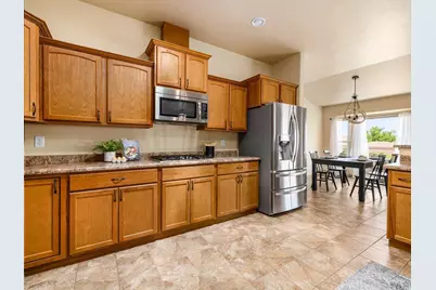 3324 Lions Pride Ln, Pueblo, CO 81005 - Photo 12