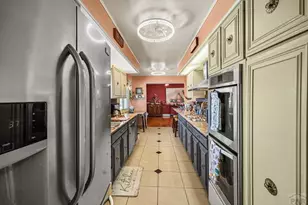 4011 Valley Dr, Pueblo, CO 81008 - Photo 2