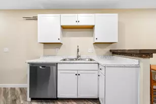 1219 Pine St, Pueblo, CO 81004 - Photo 8