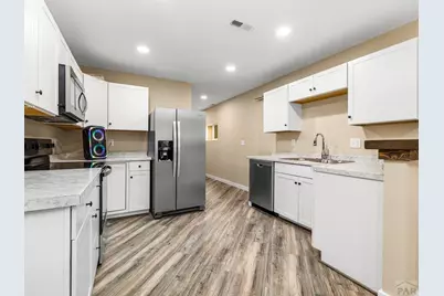 1219 Pine St, Pueblo, CO 81004 - Photo 6