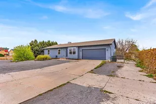 311 E Bond Dr, Pueblo, CO 81007 - Photo 1
