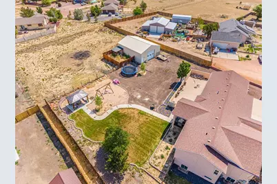 1165 W Meadowmoor Dr, Pueblo, CO 81007 - Photo 46