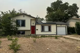 149 Glenn Pl, Pueblo, CO 81001 - Photo 1