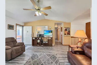 68 Wheatridge Dr, Pueblo, CO 81005 - Photo 10
