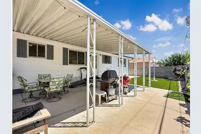 68 Wheatridge Dr, Pueblo, CO 81005 - Photo 6