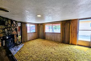 1003 E 14th St, Pueblo, CO 81001 - Photo 28