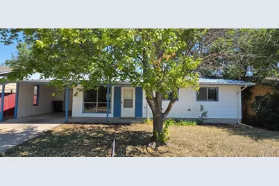 702 E Cedar St, Lamar, CO 81052 - Photo 1