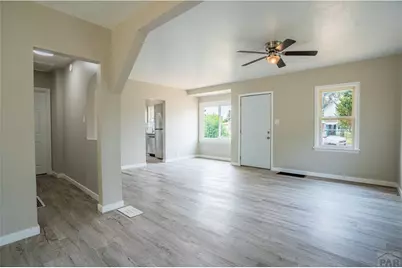 736 Jackson St, Pueblo, CO 81004 - Photo 8