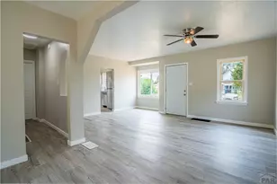 736 Jackson St, Pueblo, CO 81004 - Photo 8