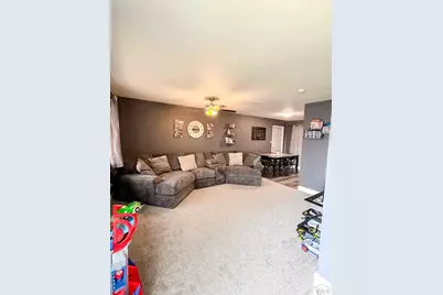 800 Buttercup Ln, Rocky Ford, CO 81067 - Photo 2