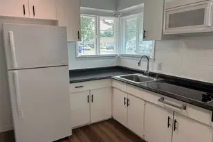 504 Scranton Ave, Pueblo, CO 81004 - Photo 8