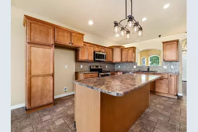 5119 Almondcrest Dr, Pueblo, CO 81005 - Photo 8