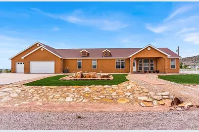 744 North St, Canon City, CO 81212 - Photo 2