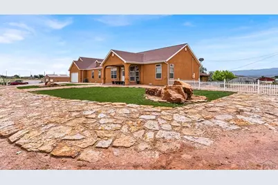 744 North St, Canon City, CO 81212 - Photo 4