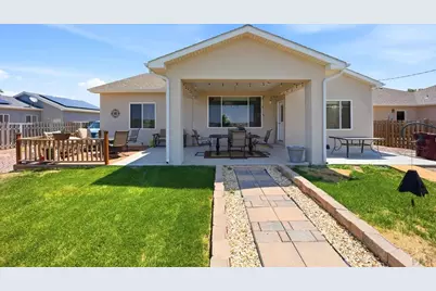 402 Kimble Ave, Swink, CO 81077 - Photo 6