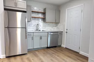 1704 E 5th St, Pueblo, CO 81001 - Photo 6