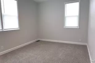 1704 E 5th St, Pueblo, CO 81001 - Photo 18