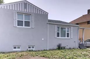 1704 E 5th St, Pueblo, CO 81001 - Photo 2