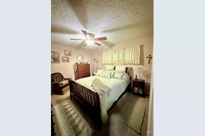 2209 Hillside Rd, Pueblo, CO 81006 - Photo 24