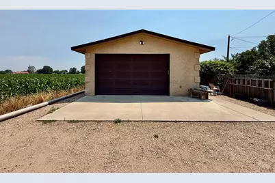 2209 Hillside Rd, Pueblo, CO 81006 - Photo 4