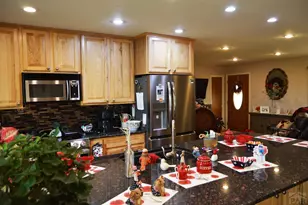 2209 Hillside Rd, Pueblo, CO 81006 - Photo 14