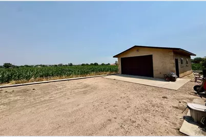 2209 Hillside Rd, Pueblo, CO 81006 - Photo 34