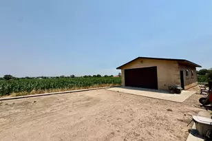 2209 Hillside Rd, Pueblo, CO 81006 - Photo 34
