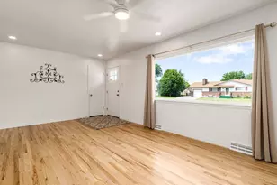 64 Radcliff Ln, Pueblo, CO 81005 - Photo 8