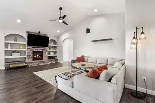1180 Saddle Ridge Ln, Pueblo West, CO 81007 - Photo 4
