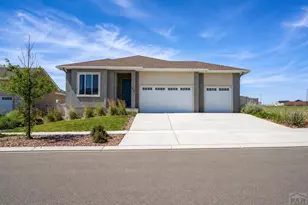 1913 Cuchara Dr, Pueblo, CO 81001 - Photo 42