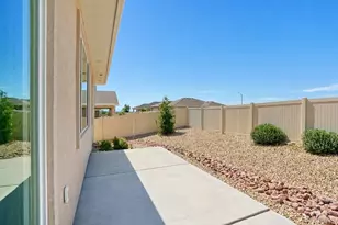 1913 Cuchara Dr, Pueblo, CO 81001 - Photo 38