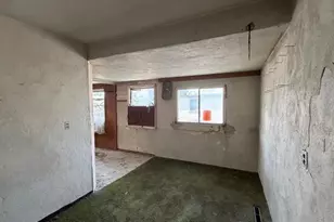 518 Moffat St, Pueblo, CO 81003 - Photo 10