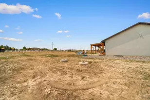 561 N Limon Dr, Pueblo, CO 81007 - Photo 24
